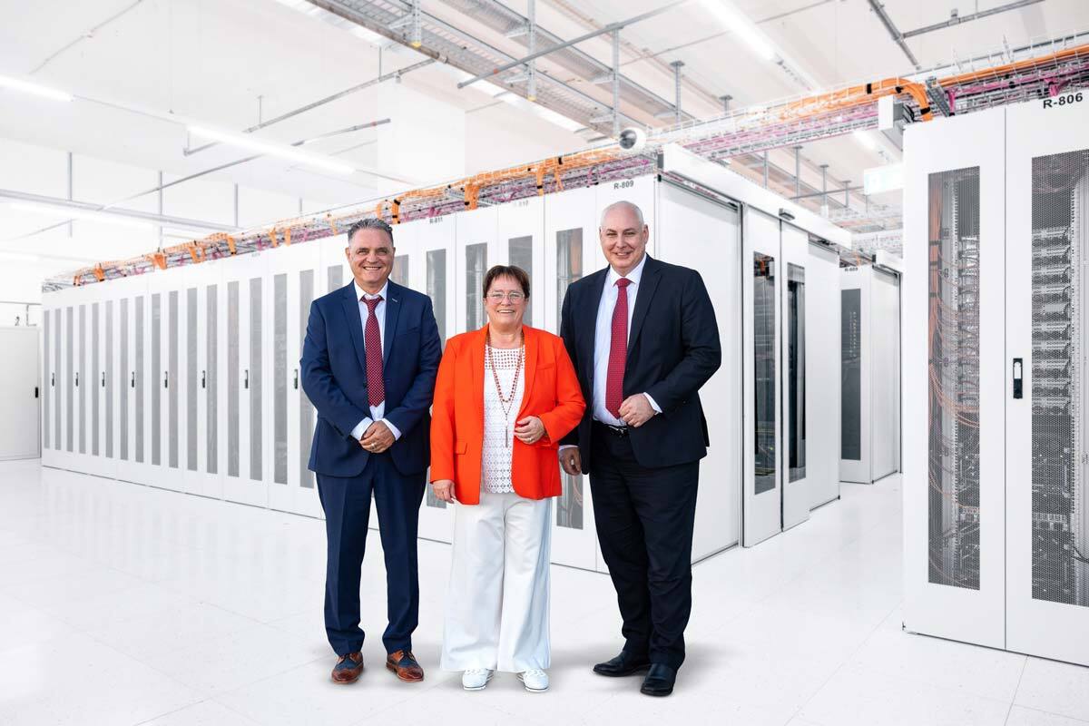 Andrea Campomilla, Magdalena Martullo, Roger Suess - inside of the data center at Green