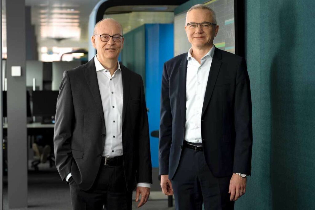 BKW Verwaltungsratspräsident Roger Baillod (l) und BKW CEO Robert Itschner, (©BKW)