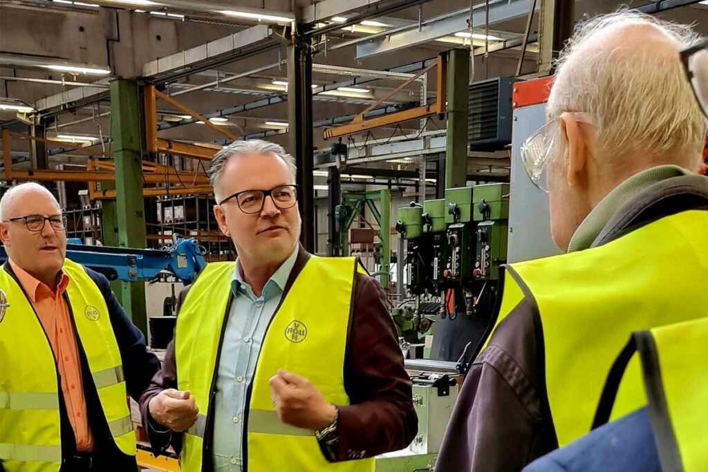 Jürg Brand VRP - vonRoll infratec