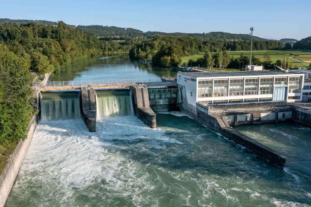 Das Wasserkraftwerk Aarberg der BKW. © BKW/ Peter Neusser